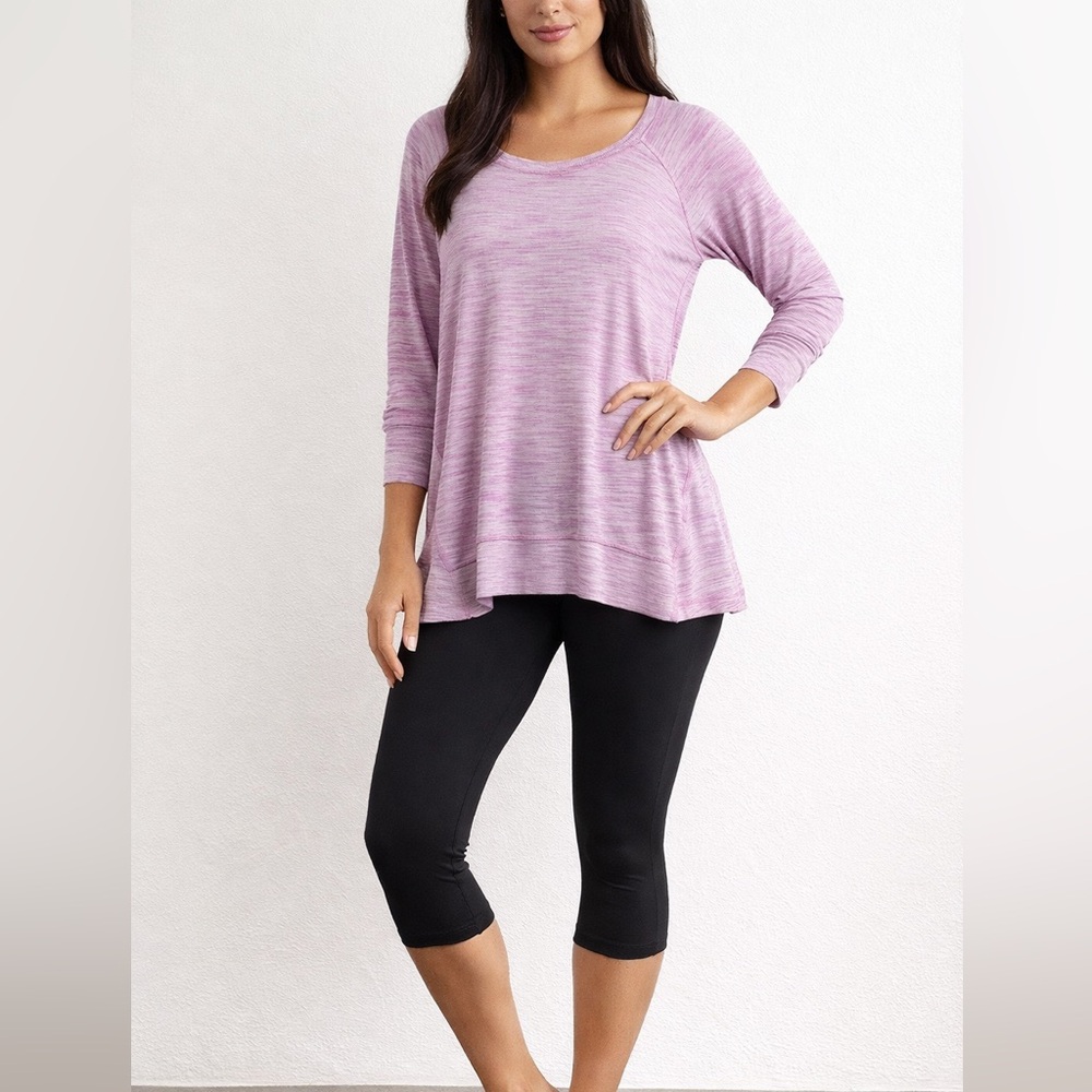 Champion elite size large long sleeve lightweight top, light purple & white mix